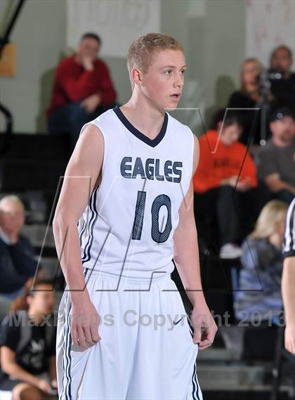 Thumbnail 1 in Vacaville vs. Vista del Lago (Ram Jam Winter Classic) photogallery.