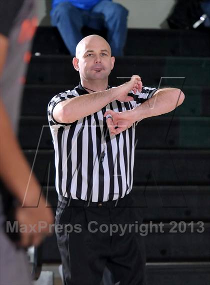 Thumbnail 1 in Vacaville vs. Vista del Lago (Ram Jam Winter Classic) photogallery.