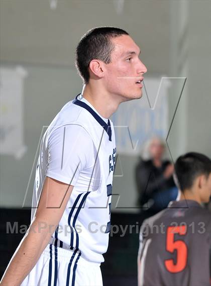 Thumbnail 3 in Vacaville vs. Vista del Lago (Ram Jam Winter Classic) photogallery.