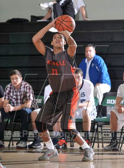 Thumbnail 3 in Vacaville vs. Vista del Lago (Ram Jam Winter Classic) photogallery.