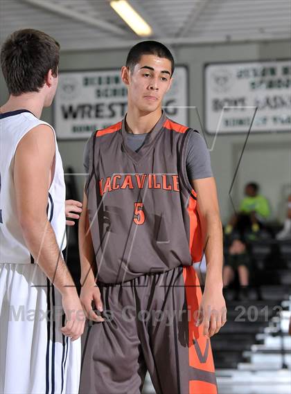 Thumbnail 2 in Vacaville vs. Vista del Lago (Ram Jam Winter Classic) photogallery.