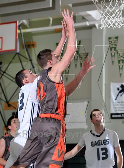 Thumbnail 1 in Vacaville vs. Vista del Lago (Ram Jam Winter Classic) photogallery.