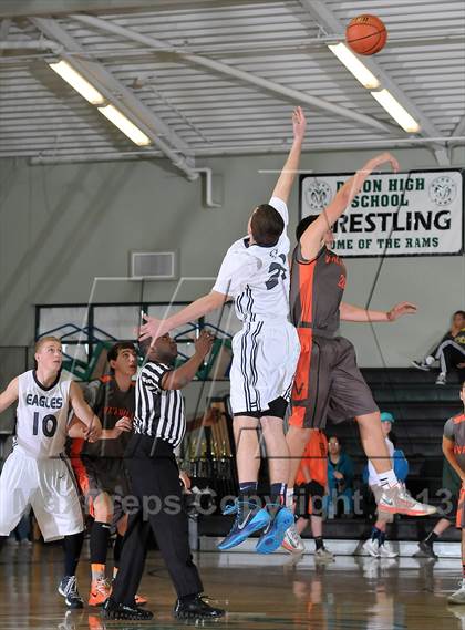 Thumbnail 1 in Vacaville vs. Vista del Lago (Ram Jam Winter Classic) photogallery.