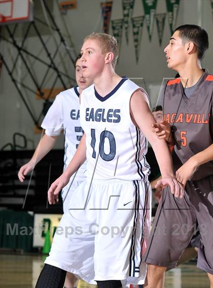 Thumbnail 2 in Vacaville vs. Vista del Lago (Ram Jam Winter Classic) photogallery.