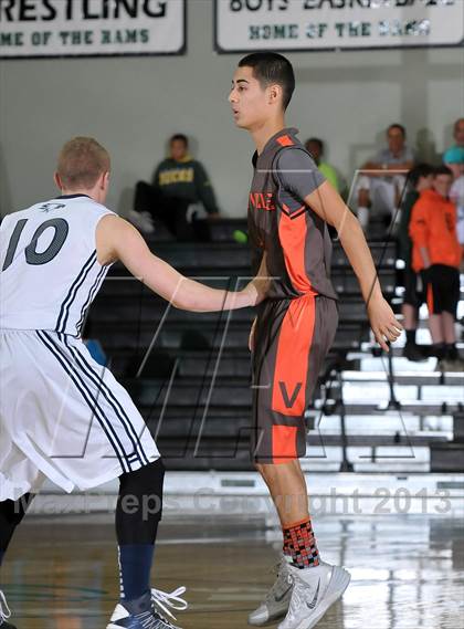 Thumbnail 2 in Vacaville vs. Vista del Lago (Ram Jam Winter Classic) photogallery.