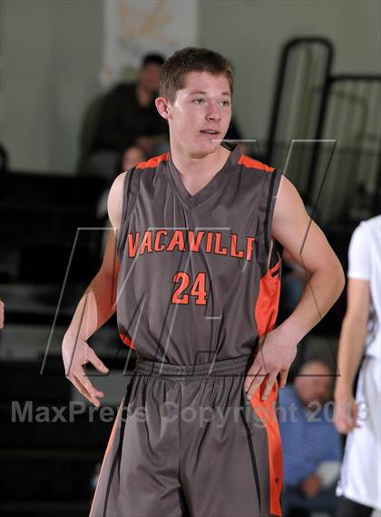 Thumbnail 1 in Vacaville vs. Vista del Lago (Ram Jam Winter Classic) photogallery.