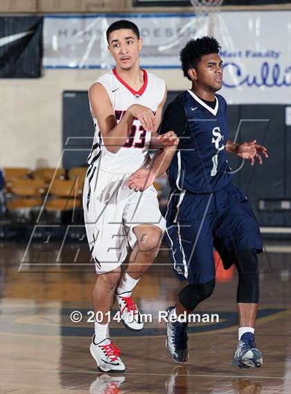Thumbnail 1 in Wayne vs. Sierra Canyon (City of Palms Classic) photogallery.
