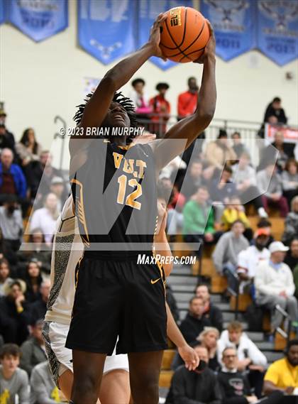 Thumbnail 1 in Roosevelt vs. Tualatin (Les Schwab Invitational) photogallery.