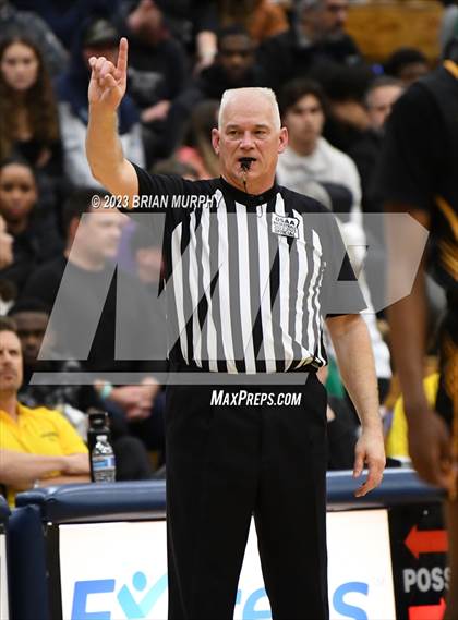 Thumbnail 3 in Roosevelt vs. Tualatin (Les Schwab Invitational) photogallery.