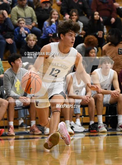 Thumbnail 1 in Roosevelt vs. Tualatin (Les Schwab Invitational) photogallery.