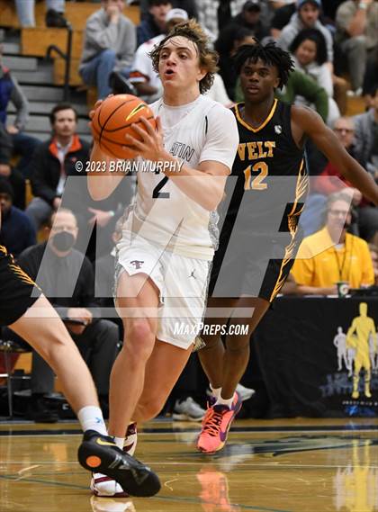 Thumbnail 1 in Roosevelt vs. Tualatin (Les Schwab Invitational) photogallery.