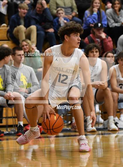 Thumbnail 3 in Roosevelt vs. Tualatin (Les Schwab Invitational) photogallery.