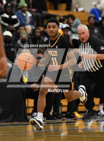 Thumbnail 3 in Roosevelt vs. Tualatin (Les Schwab Invitational) photogallery.