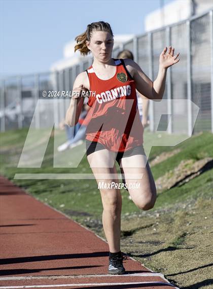 Thumbnail 3 in Corning Invitational photogallery.