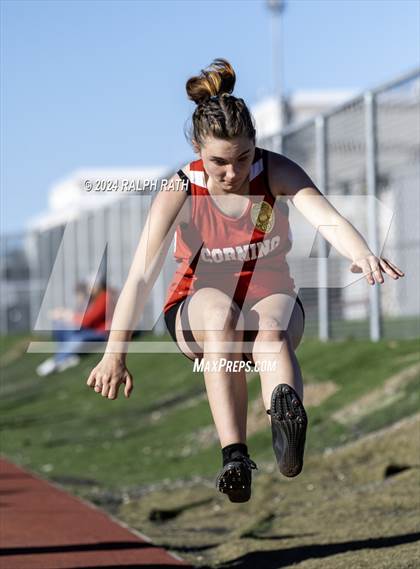 Thumbnail 1 in Corning Invitational photogallery.
