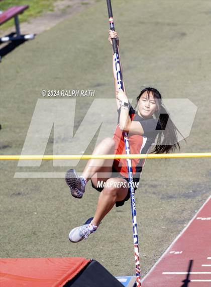 Thumbnail 1 in Corning Invitational photogallery.