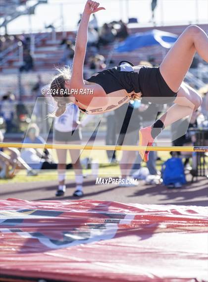 Thumbnail 1 in Corning Invitational photogallery.