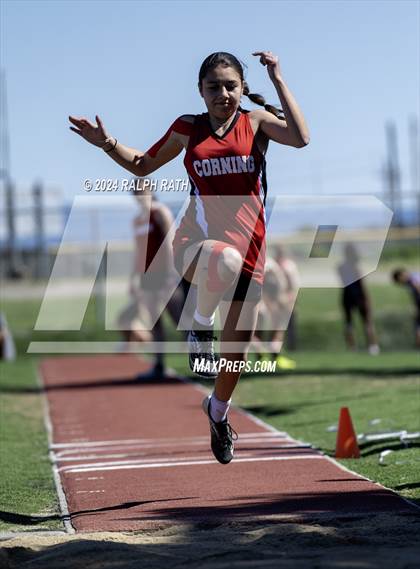 Thumbnail 1 in Corning Invitational photogallery.