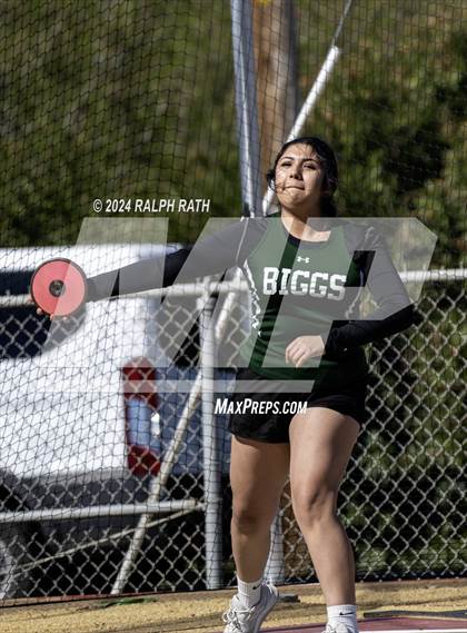 Thumbnail 2 in Corning Invitational photogallery.