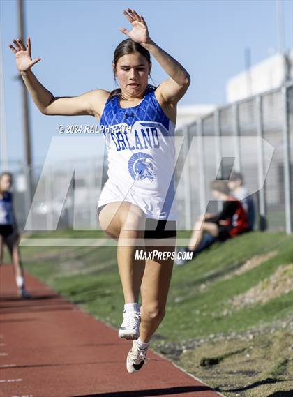 Thumbnail 2 in Corning Invitational photogallery.