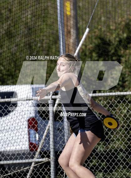 Thumbnail 2 in Corning Invitational photogallery.