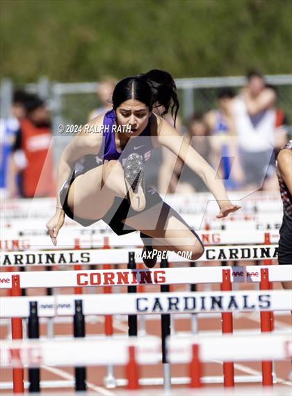 Thumbnail 1 in Corning Invitational photogallery.