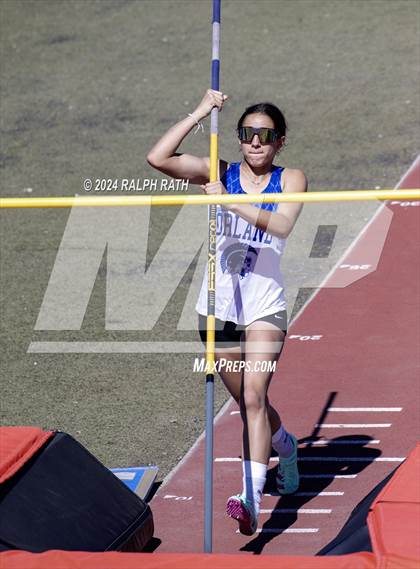 Thumbnail 3 in Corning Invitational photogallery.
