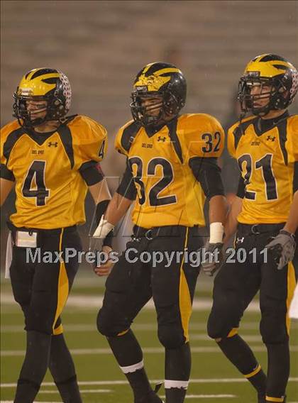 Thumbnail 3 in Del Oro vs. Oakdale (CIF SJS D3 Final) photogallery.