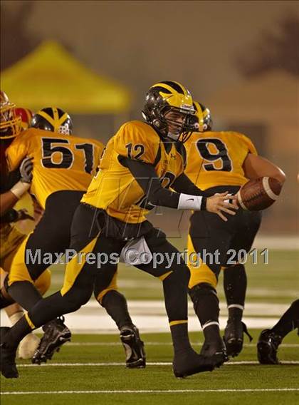 Thumbnail 1 in Del Oro vs. Oakdale (CIF SJS D3 Final) photogallery.
