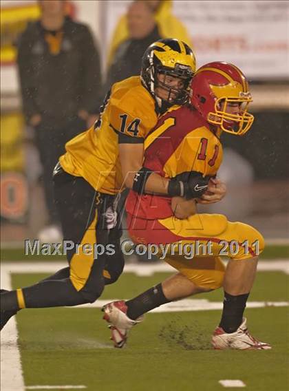 Thumbnail 3 in Del Oro vs. Oakdale (CIF SJS D3 Final) photogallery.