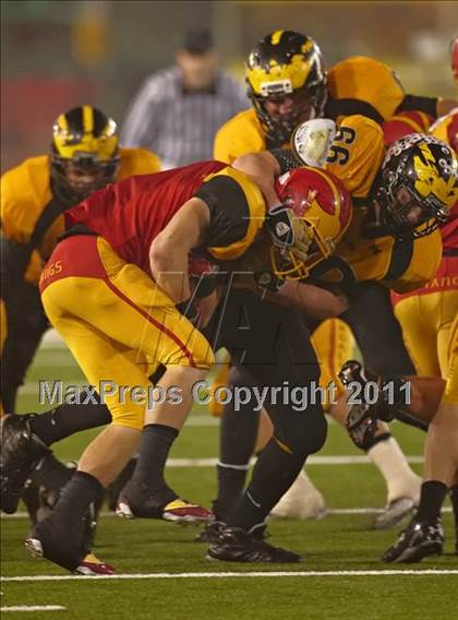 Thumbnail 2 in Del Oro vs. Oakdale (CIF SJS D3 Final) photogallery.