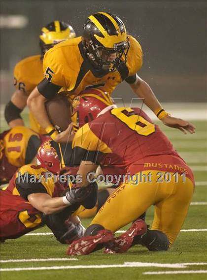 Thumbnail 3 in Del Oro vs. Oakdale (CIF SJS D3 Final) photogallery.