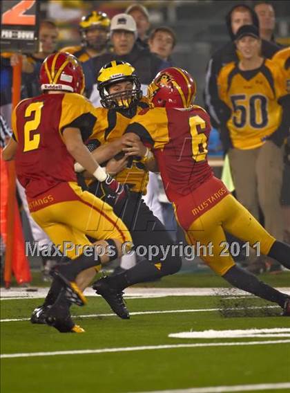 Thumbnail 3 in Del Oro vs. Oakdale (CIF SJS D3 Final) photogallery.