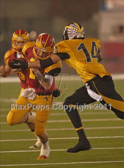 Thumbnail 3 in Del Oro vs. Oakdale (CIF SJS D3 Final) photogallery.