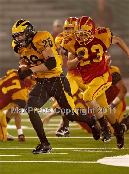 Thumbnail 3 in Del Oro vs. Oakdale (CIF SJS D3 Final) photogallery.