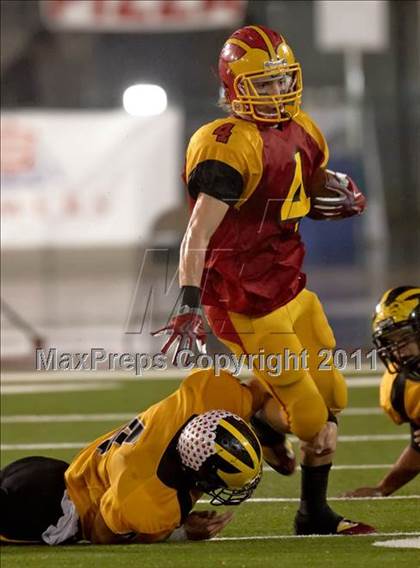 Thumbnail 1 in Del Oro vs. Oakdale (CIF SJS D3 Final) photogallery.