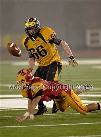 Thumbnail 3 in Del Oro vs. Oakdale (CIF SJS D3 Final) photogallery.