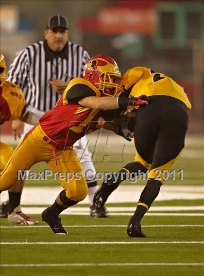 Thumbnail 2 in Del Oro vs. Oakdale (CIF SJS D3 Final) photogallery.