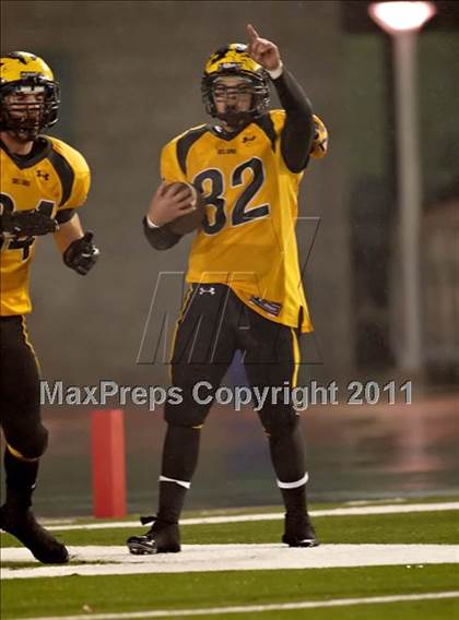 Thumbnail 2 in Del Oro vs. Oakdale (CIF SJS D3 Final) photogallery.
