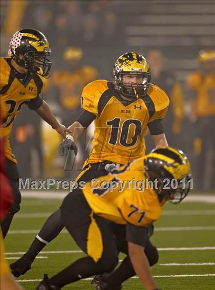 Thumbnail 2 in Del Oro vs. Oakdale (CIF SJS D3 Final) photogallery.