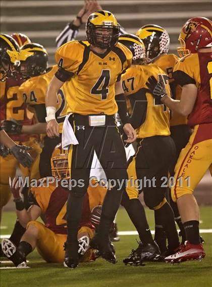 Thumbnail 3 in Del Oro vs. Oakdale (CIF SJS D3 Final) photogallery.