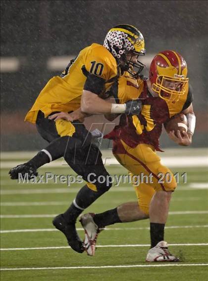 Thumbnail 2 in Del Oro vs. Oakdale (CIF SJS D3 Final) photogallery.