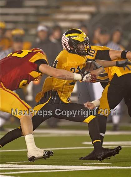 Thumbnail 1 in Del Oro vs. Oakdale (CIF SJS D3 Final) photogallery.