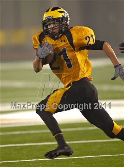 Thumbnail 2 in Del Oro vs. Oakdale (CIF SJS D3 Final) photogallery.