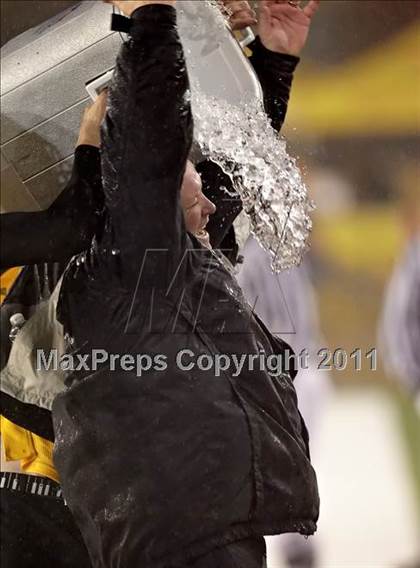 Thumbnail 1 in Del Oro vs. Oakdale (CIF SJS D3 Final) photogallery.