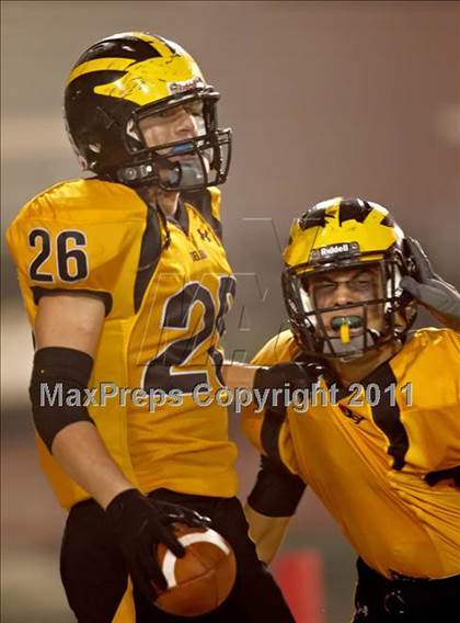 Thumbnail 2 in Del Oro vs. Oakdale (CIF SJS D3 Final) photogallery.