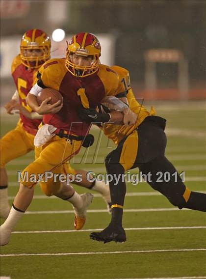 Thumbnail 2 in Del Oro vs. Oakdale (CIF SJS D3 Final) photogallery.