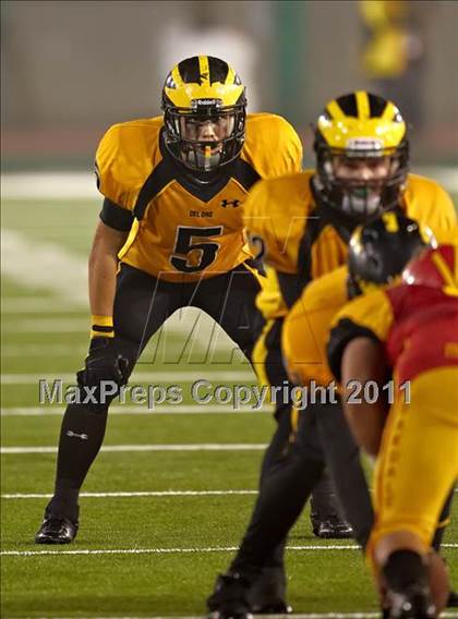Thumbnail 3 in Del Oro vs. Oakdale (CIF SJS D3 Final) photogallery.