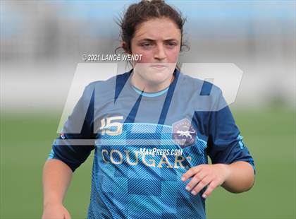 Thumbnail 2 in Evergreen vs. Holy Family (CHSAA 4A Championship) photogallery.