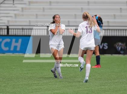 Thumbnail 1 in Evergreen vs. Holy Family (CHSAA 4A Championship) photogallery.